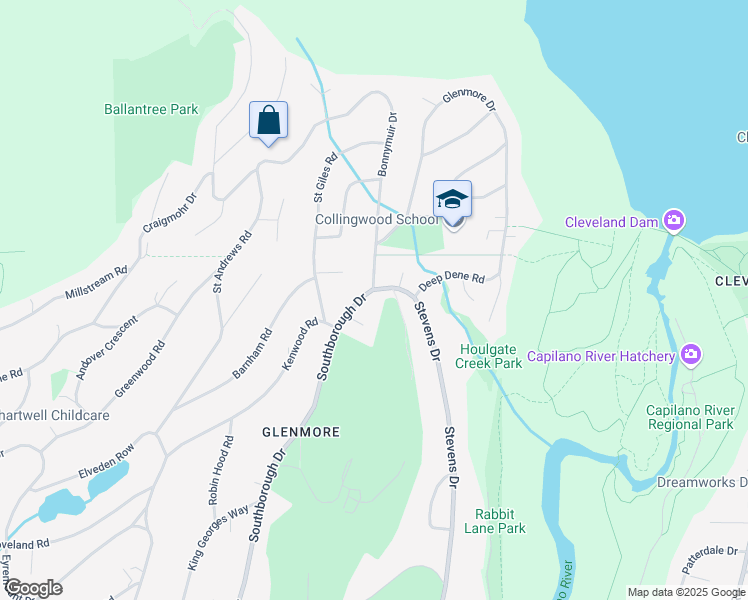map of restaurants, bars, coffee shops, grocery stores, and more near 340 Southborough Drive in West Vancouver