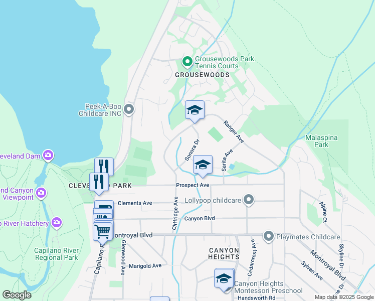 map of restaurants, bars, coffee shops, grocery stores, and more near 5257 Sonora Drive in North Vancouver