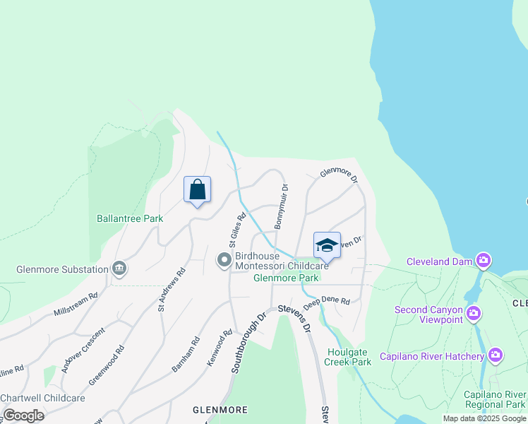 map of restaurants, bars, coffee shops, grocery stores, and more near 554 Saint Giles Road in West Vancouver