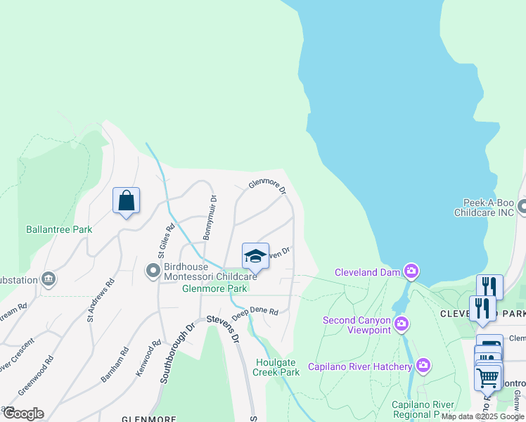 map of restaurants, bars, coffee shops, grocery stores, and more near 75 Laurie Crescent in West Vancouver
