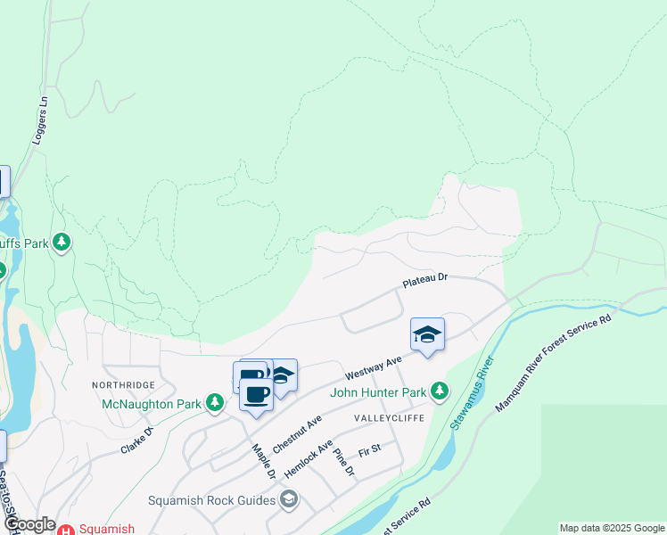map of restaurants, bars, coffee shops, grocery stores, and more near 2075 Crumpit Woods Drive in Squamish