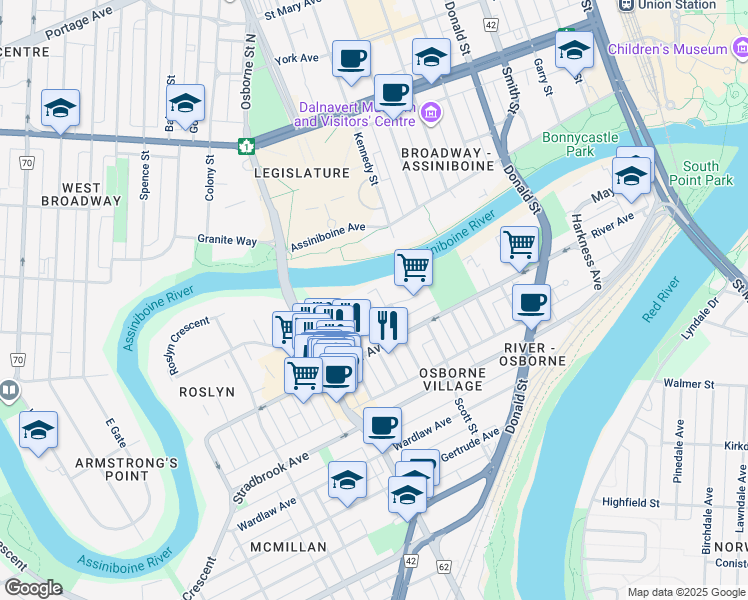 map of restaurants, bars, coffee shops, grocery stores, and more near in Winnipeg